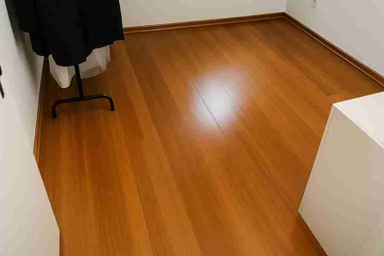 Remoção de Cera em Piso Tucuruvi